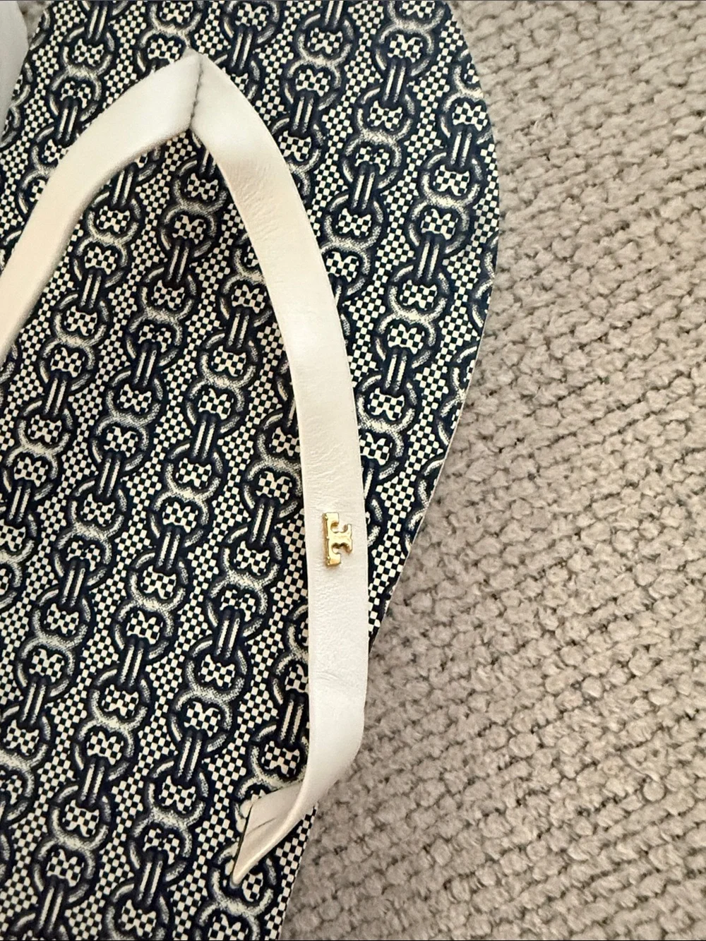 Tory Burch Navy Chain-Pattern Flip Flop Sandals with White Straps